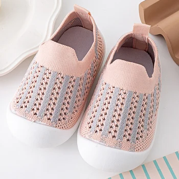 Детская обувь для прогулок с сетчатыми отверстиями, нескользящие дышащие детские сандалии для помещений