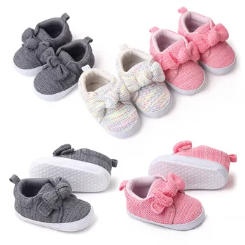 Детская обувь, первые ходунки, Спортивная обувь для новорожденных мальчиков и девочек с милым бантом, мягкая нескользящая обувь для кроватки для малышей
