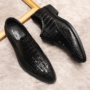 Мужская обувь Кожаные оксфорды с крокодиловым узором из натуральной коровьей кожи, классические мужские модельные туфли, черные коричневые свадебные вечерние туфли на шнуровке